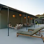 Monterosso, Acicastello Вилла
